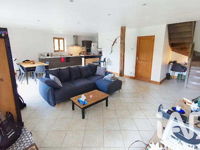 Vente Maison 7 pièces 320 m2 Charras