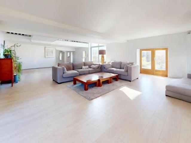Vente Maison 7 pièces 320 m2 Lapeyrouse