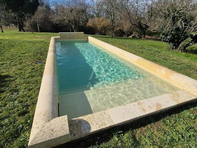 Vente Maison 7 pièces 320 m2 Villegouge
