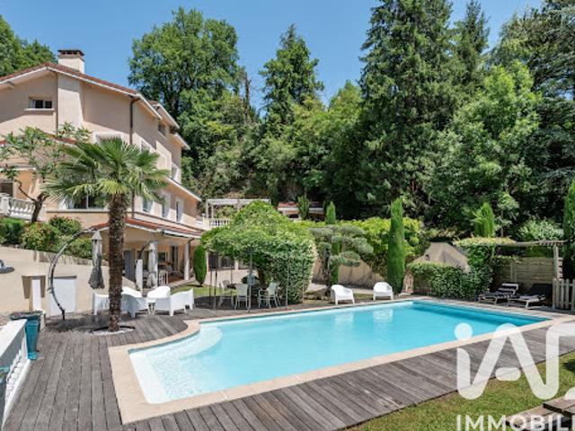 Vente Maison 7 pièces 335 m2 Corenc
