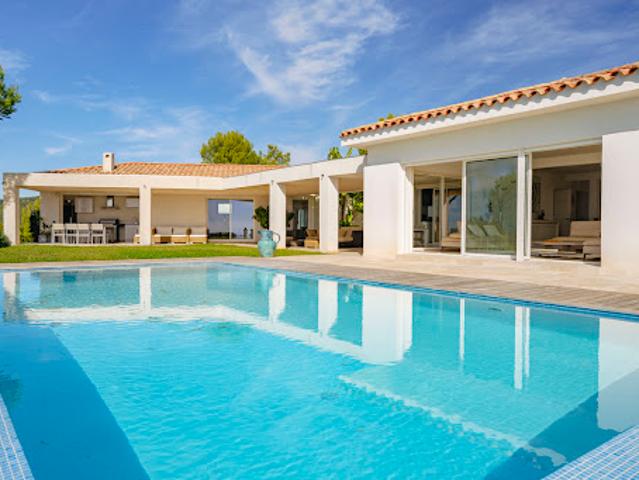 Vente Maison 7 pièces 359 m2 Ollioules