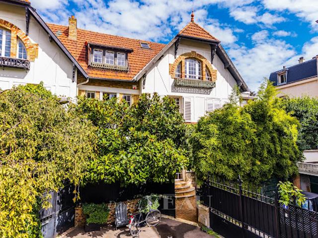 Vente Maison 7 pièces 366.76 m2 Neuilly sur Seine