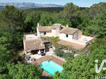 Vente Maison 7 pièces 360 m2 Peynier