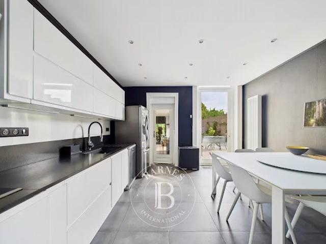 Vente Maison 7 pièces 375 m2 Croix