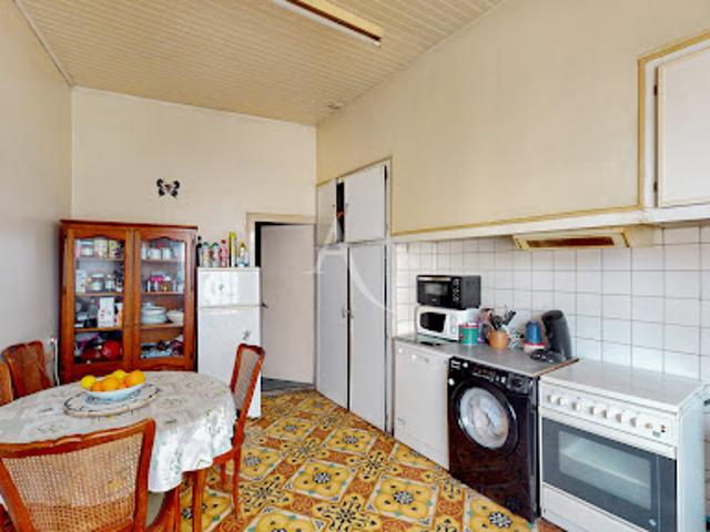Vente Maison 7 pièces 373.9 m2 Thézan des Corbières