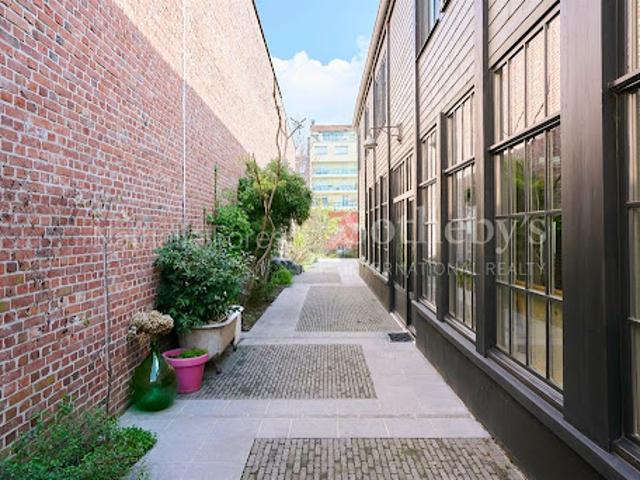 Vente Maison 7 pièces 395.57 m2 Lille