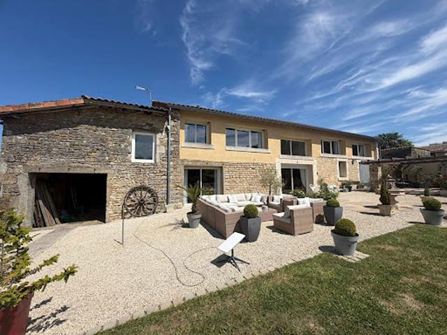 Vente Maison 7 pièces 403 m2 Mauprévoir