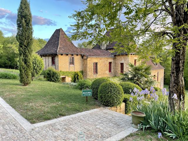 Vente Maison 7 pièces 449 m2 Domme