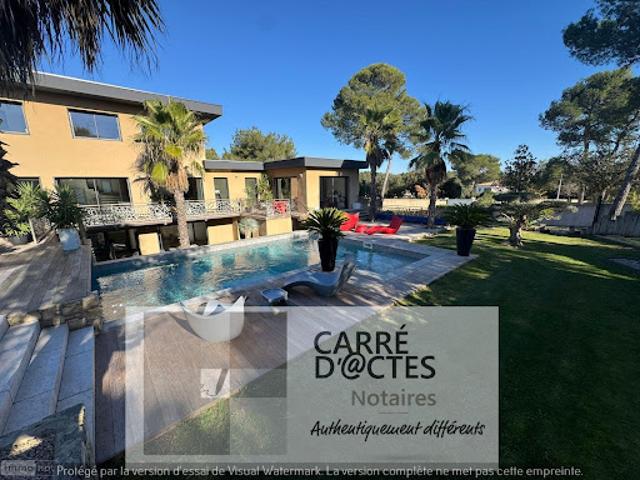 Vente Maison 7 pièces 500 m2 Nimes