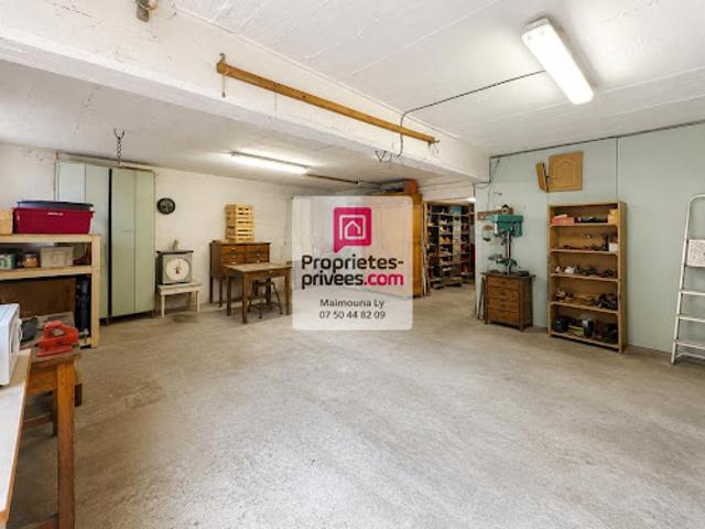 Vente Maison 7 pièces 600 m2 Val de Chaise