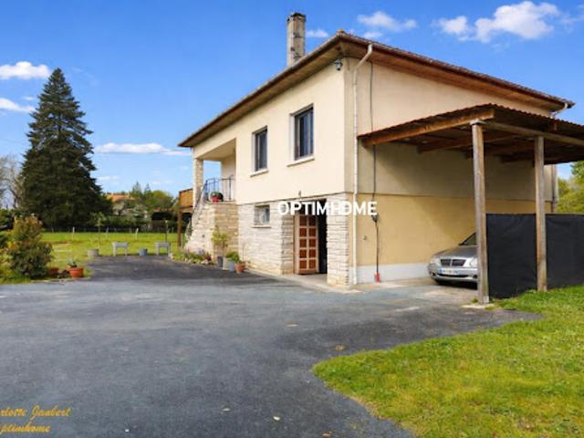 Vente Maison 7 pièces 94 m2 Aubeterre sur Dronne