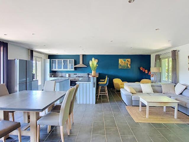 Vente Maison 7 pièces 95 m2 Equemauville