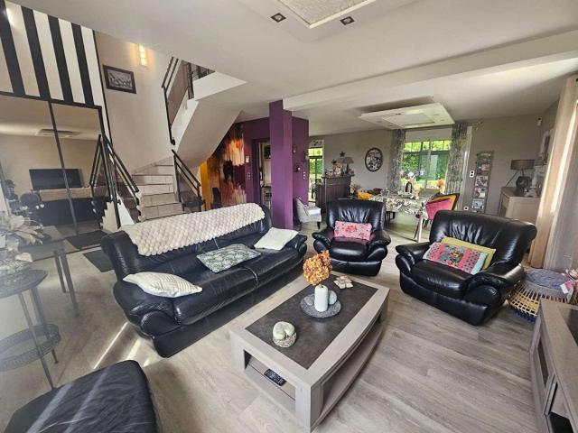 Vente maison 7 pièces Château Gontier 53
