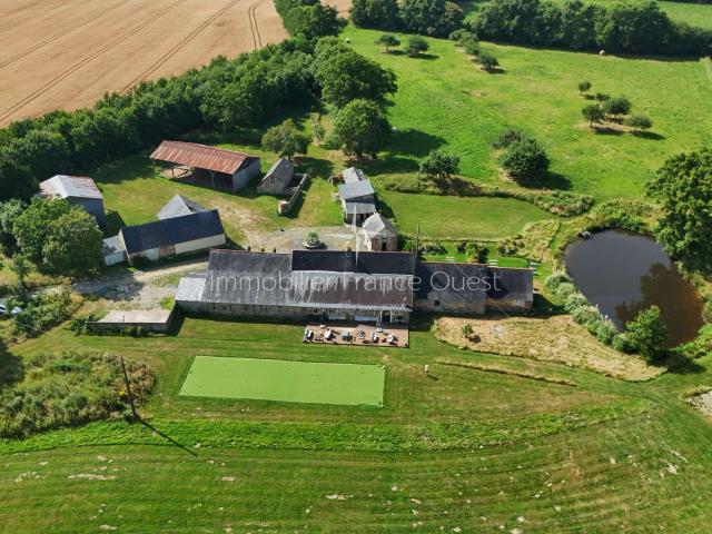 Vente maison 7 pièces Château Gontier 53
