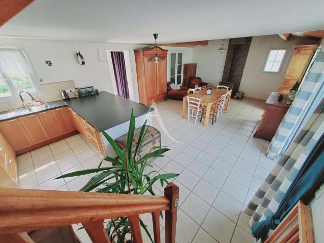 Vente maison 7 pièces Barbâtre 85