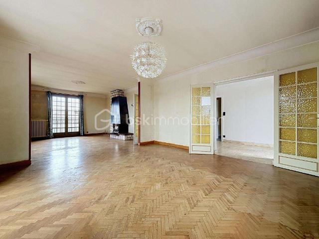 Vente maison 7 pièces Bressuire 79