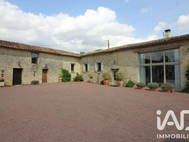 Vente maison 7 pièces Embourie 16