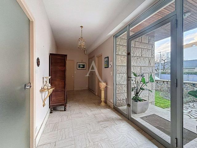 Vente maison 7 pièces Laval Centre Ville Préfecture 53