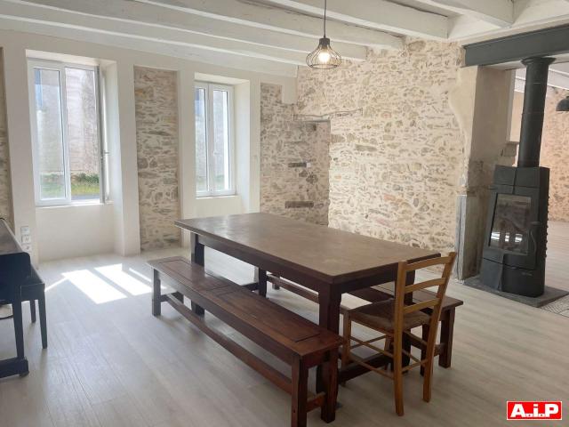 Vente maison 7 pièces La Tardière 85