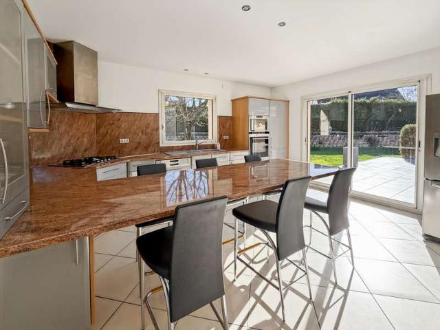 Vente maison 7 pièces Le Mesnil Esnard 76