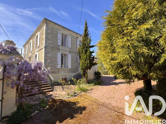 Vente maison 7 pièces Le Poiré sur Velluire 85