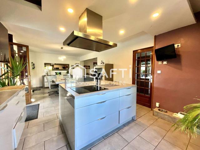 Vente maison 7 pièces Le Poiré sur Vie 85