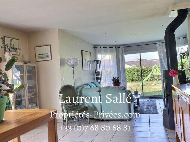 Vente maison 7 pièces Les Fougerêts 56