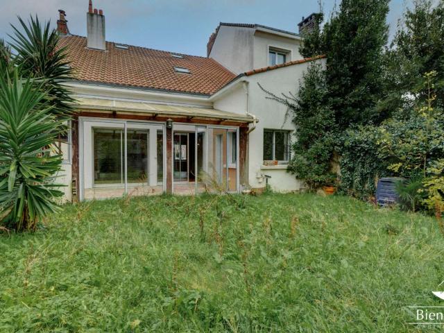 Vente maison 7 pièces Nantes Rond Point De Rennes 44