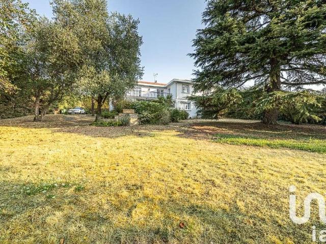 Vente maison 7 pièces Souché 79
