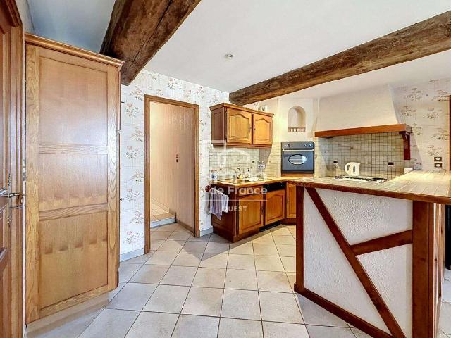 Vente maison 7 pièces Saint Georges Buttavent 53