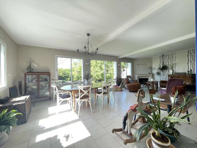 Vente maison 7 pièces Saint Sébastien Sur Loire Douet 44