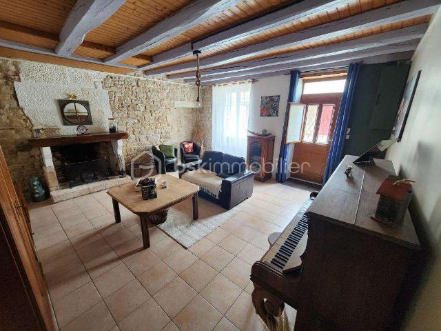 Vente maison 7 pièces Saint Pompain 79