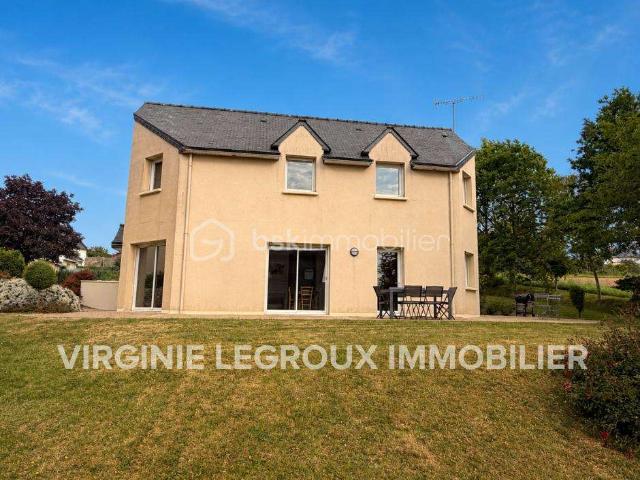 Vente maison 7 pièces Saint Pierre la Cour 53
