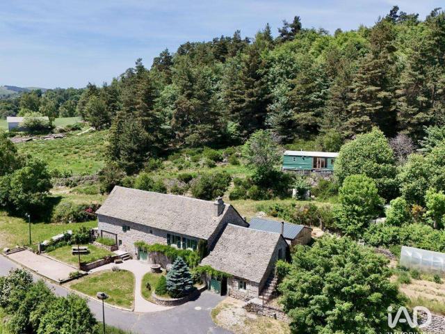 Vente maison 7 pièces Sainte Colombe de Peyre 48