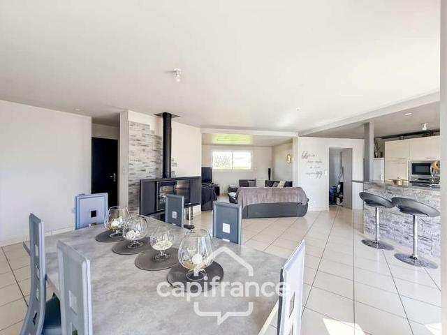 Vente maison 7 pièces Pontivy Kéropert 56