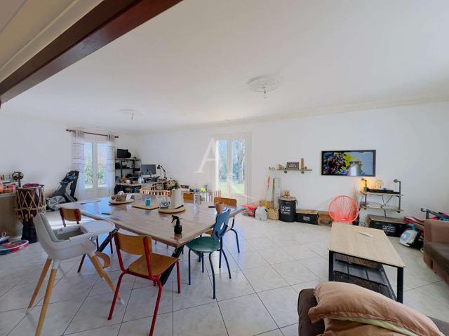 Vente maison 7 pièces Rives de l'Yon 85