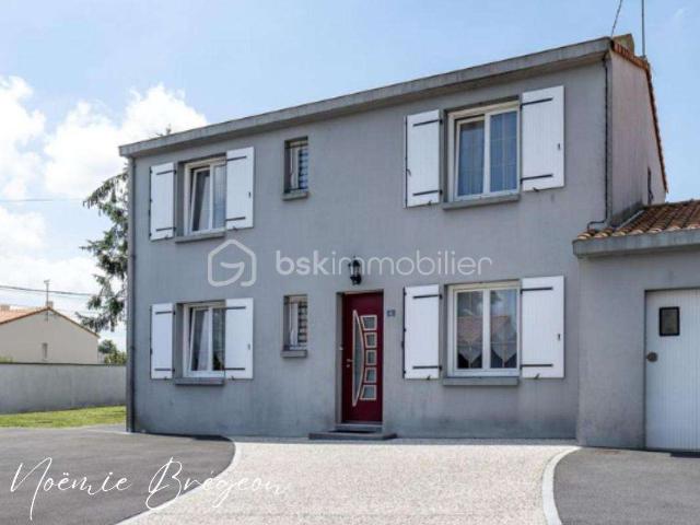 Vente maison 7 pièces Treize Septiers 85