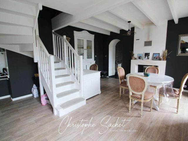 Vente maison 7 pièces Villefollet 79