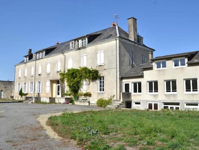 Vente Maison 42 pièces 1245 m2 Le chatelet