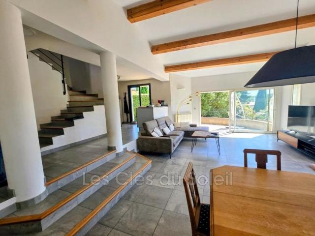 Vente maison 5 Pièce s 106m² Bandol