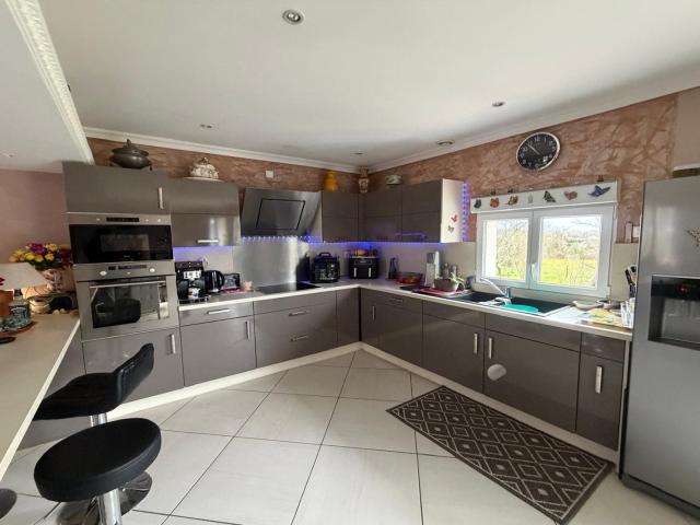Vente maison 4 Pièce s 95m² Cusset