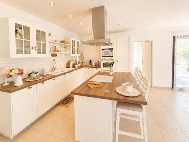 Vente Maison 4 pièces 0 m2 Saint estephe