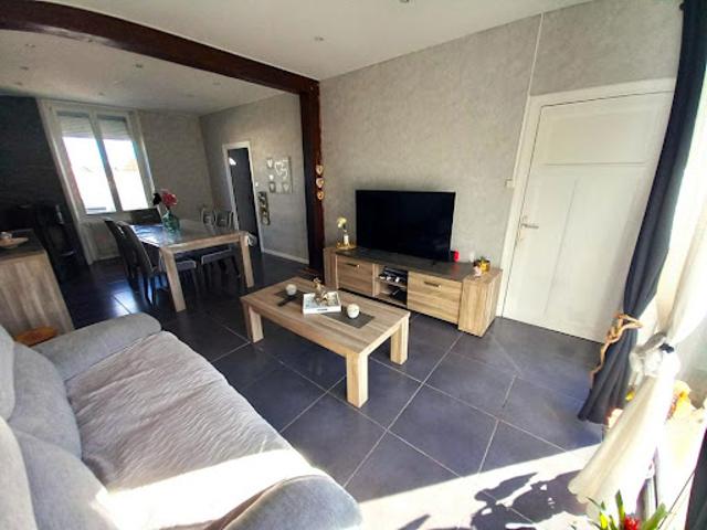 Vente Maison 5 pièces 105 m2 Montceau les Mines