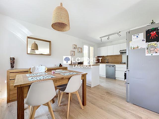 Vente Maison 4 pièces 104 m2 Montézic
