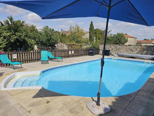 Vente Maison 4 pièces 104 m2 Aigre