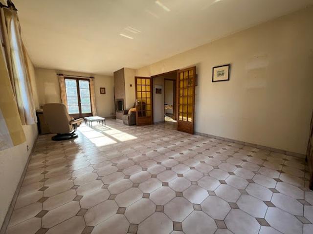 Vente Maison 4 pièces 104 m2 Cosnac