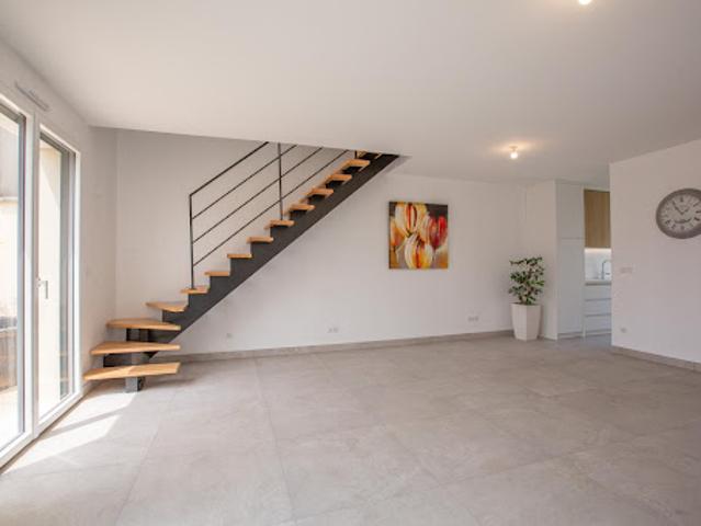 Vente Maison 4 pièces 104 m2 Le Mesnil Saint Denis