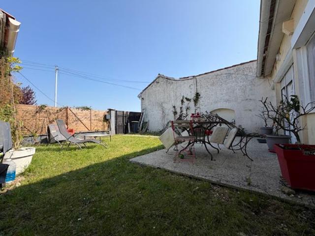 Vente Maison 4 pièces 104 m2 Lesparre Médoc
