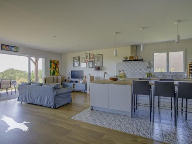 Vente Maison 4 pièces 104 m2 Roquemaure