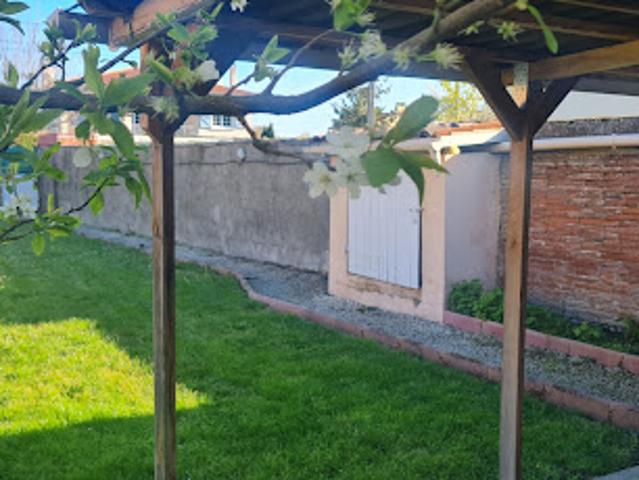 Vente Maison 4 pièces 104 m2 Saint Sulpice sur Lèze